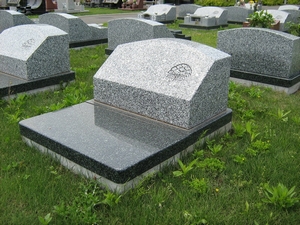 墓石の写真