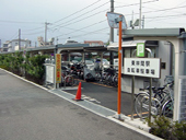 東林間駅自転車駐車場