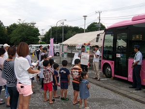 高齢者対象「バス乗り方教室」