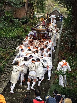 相模湖地区与瀬神社の例大祭の写真