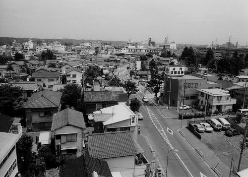 まだ京王相模原線乗り入れ前の橋本駅南口周辺の写真