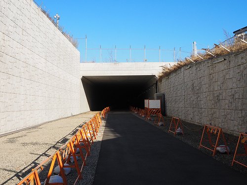 現在の新戸トンネルの写真