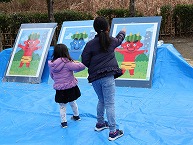 みんなで豆まき（相模原市古民家園）（2024年1月撮影）の拡大写真を表示