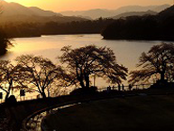 津久井湖の夕景の拡大写真を表示
