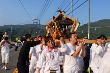 写真：諏訪神社（緑区若柳）のお祭り（関戸正樹さん）