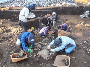 津久井城　発掘調査の写真1