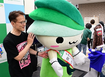 区長とミウル