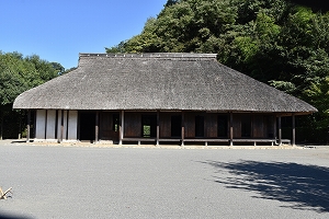 県指定重要文化財「旧青柳寺庫裡」の写真