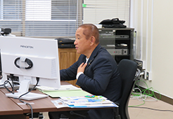 ウェブ会議の様子写真