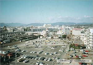 橋本駅北口の写真