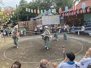 御嶽神社獅子舞　写真