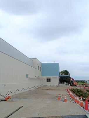 建物外部の施工状況（9月）の写真
